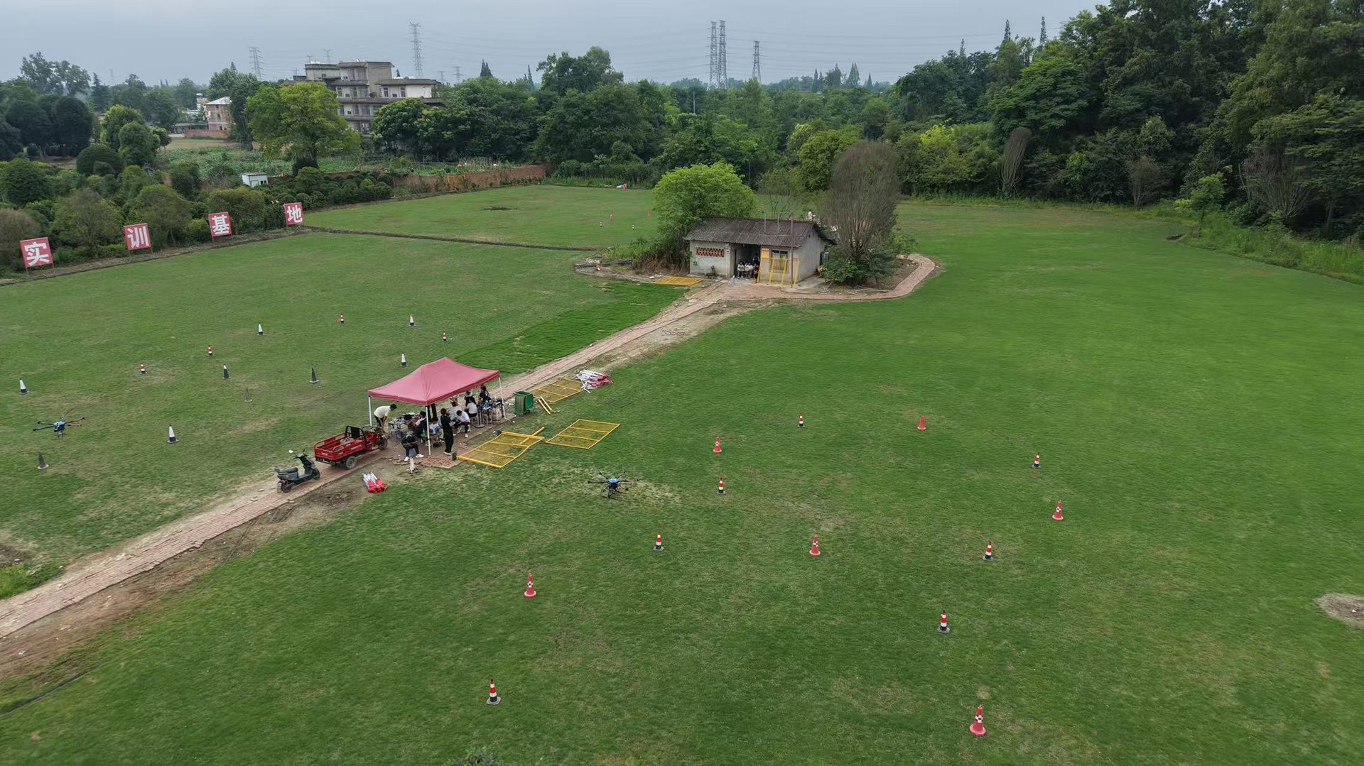 天行智航户外训练场地实拍
